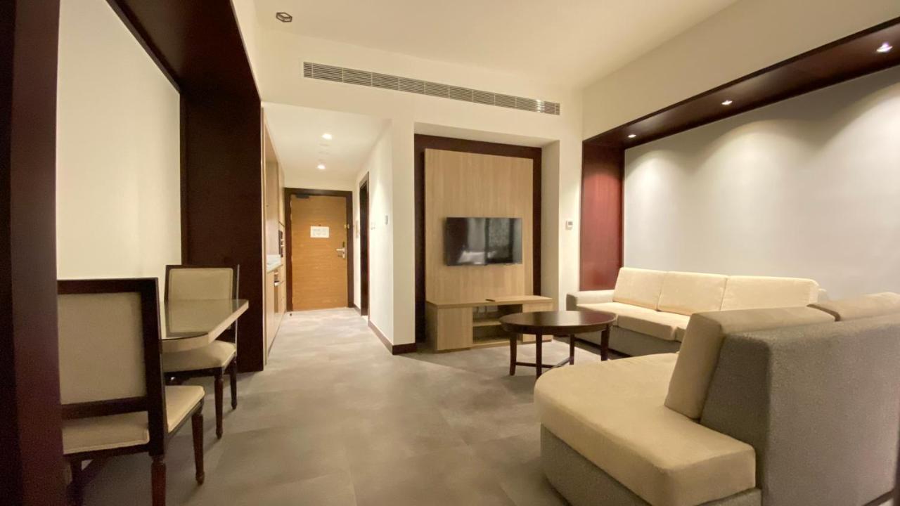 Sitara Hotel Apartment Dubai Exteriör bild