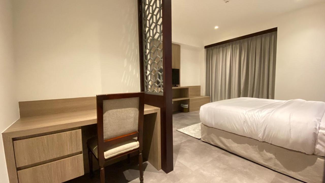 Sitara Hotel Apartment Dubai Exteriör bild