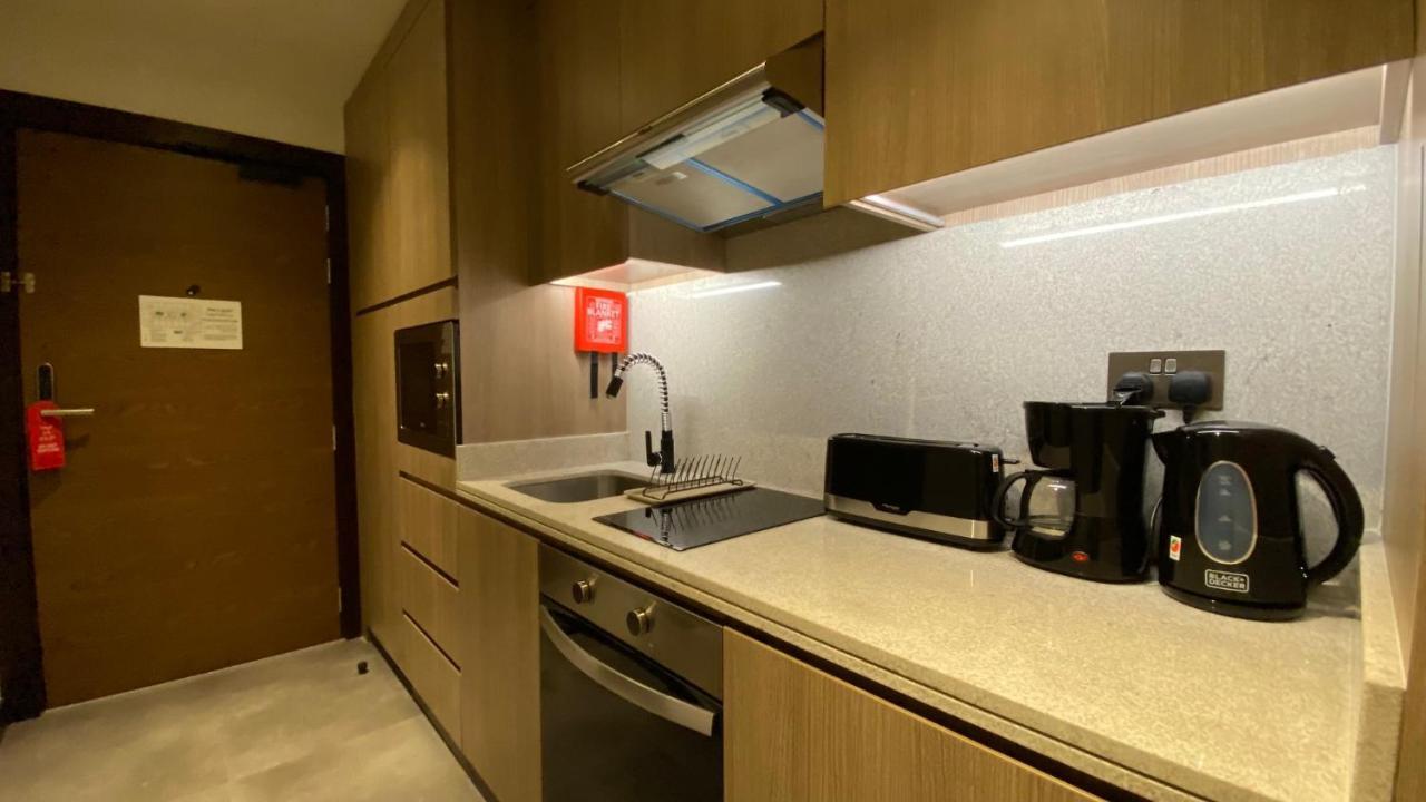 Sitara Hotel Apartment Dubai Exteriör bild