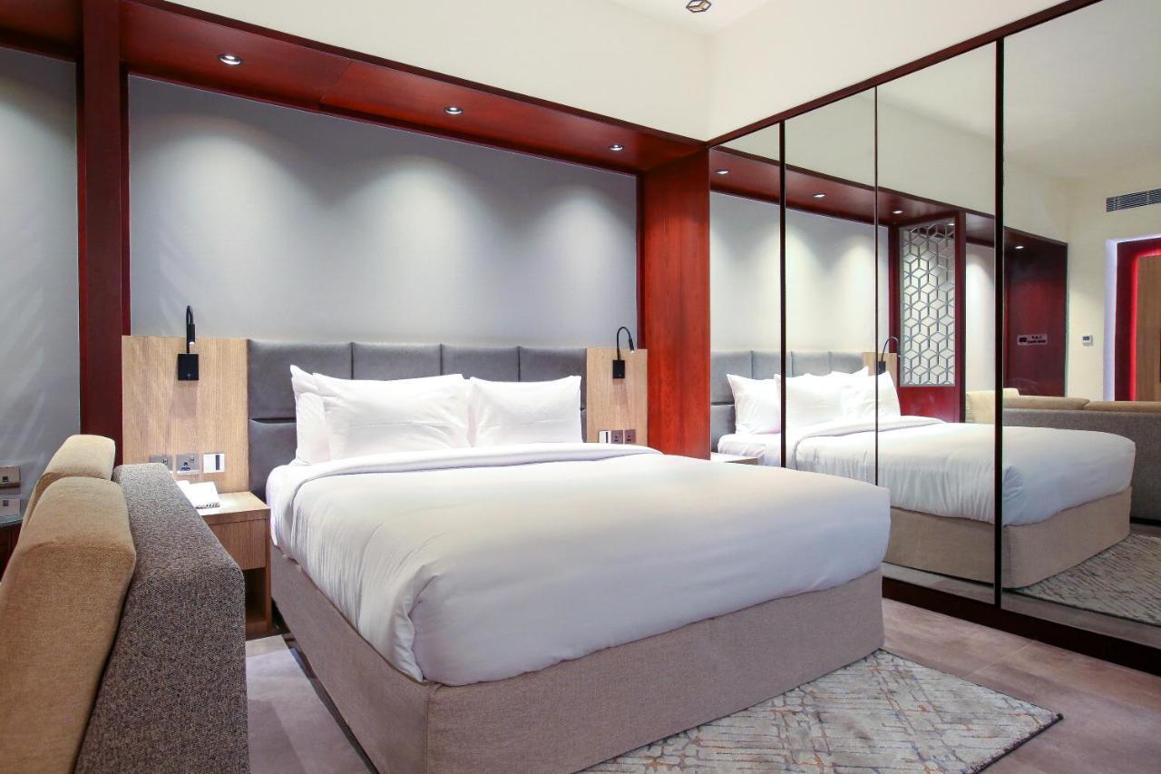 Sitara Hotel Apartment Dubai Exteriör bild
